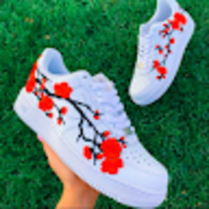 Meet your Posher, Casandra